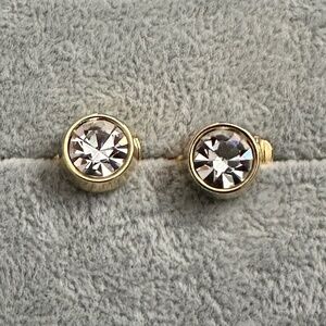 Clip On Earrings (Costume Jewelry)
